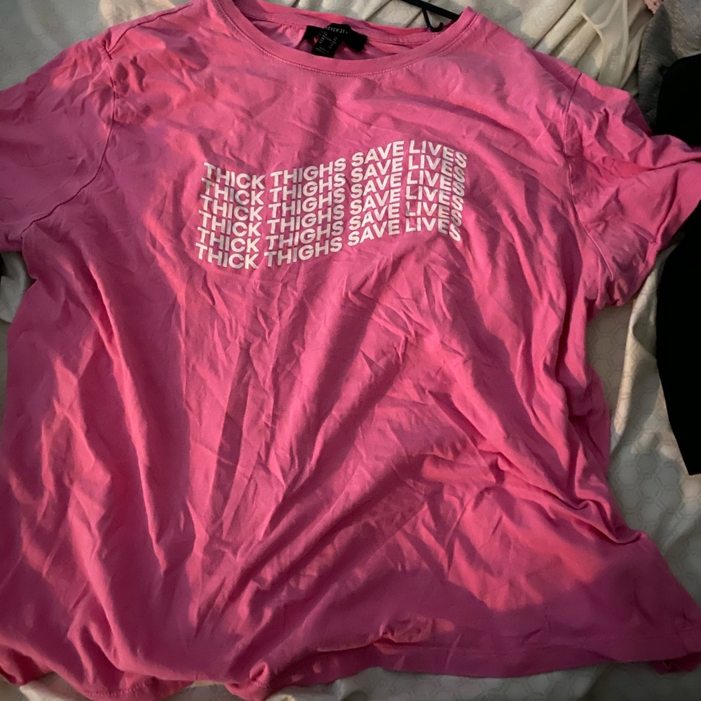 Forever 21 tee
